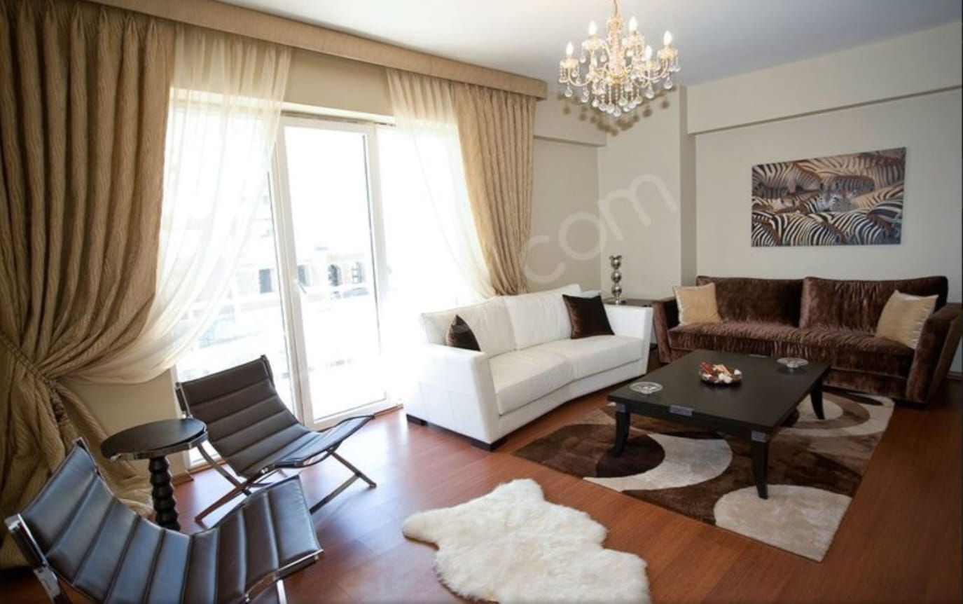 Beylikdüzü Apartment in Site