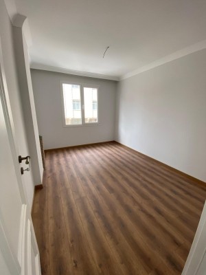 Beylikdüzü Apartment in Site
