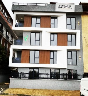 Beylikdüzü Apartment in Site