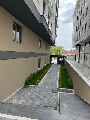 Beylikdüzü Apartment in Site