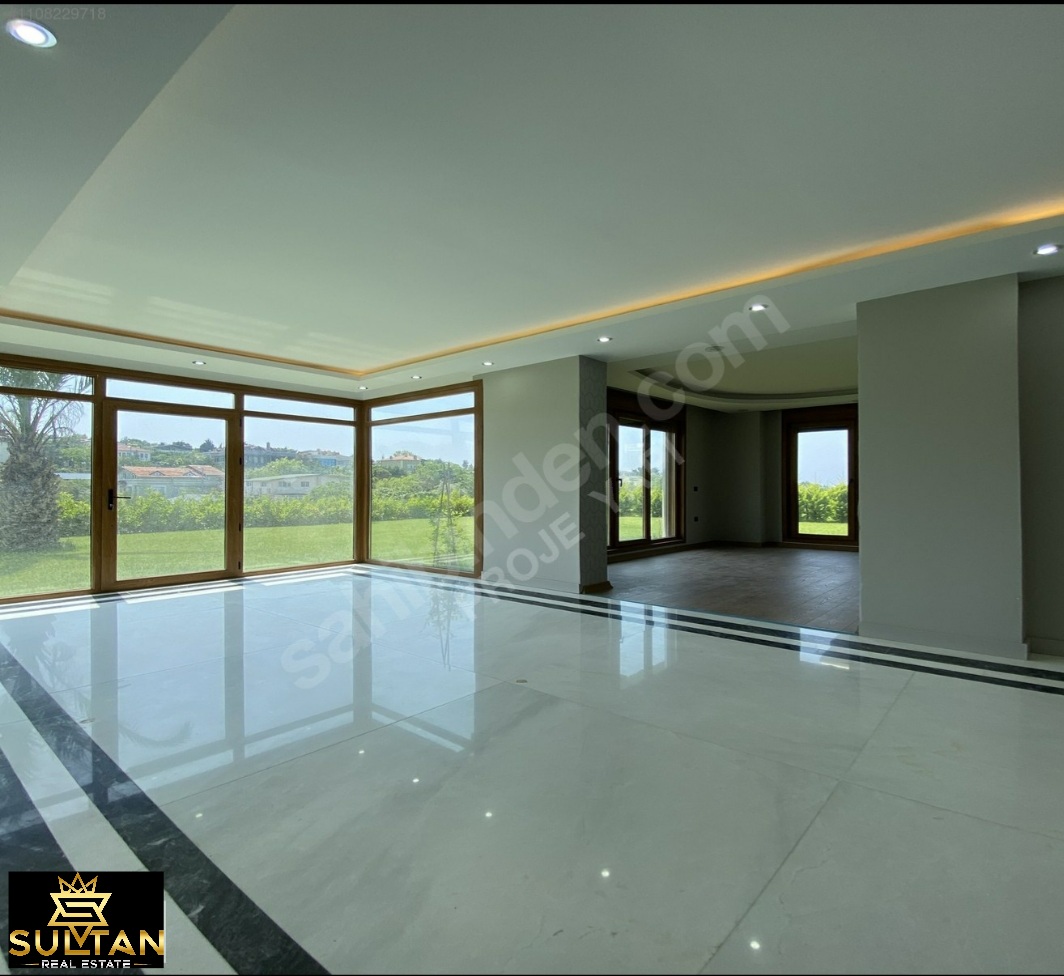 6+2 Luxury Villa, Beylikdüzü Investment Property