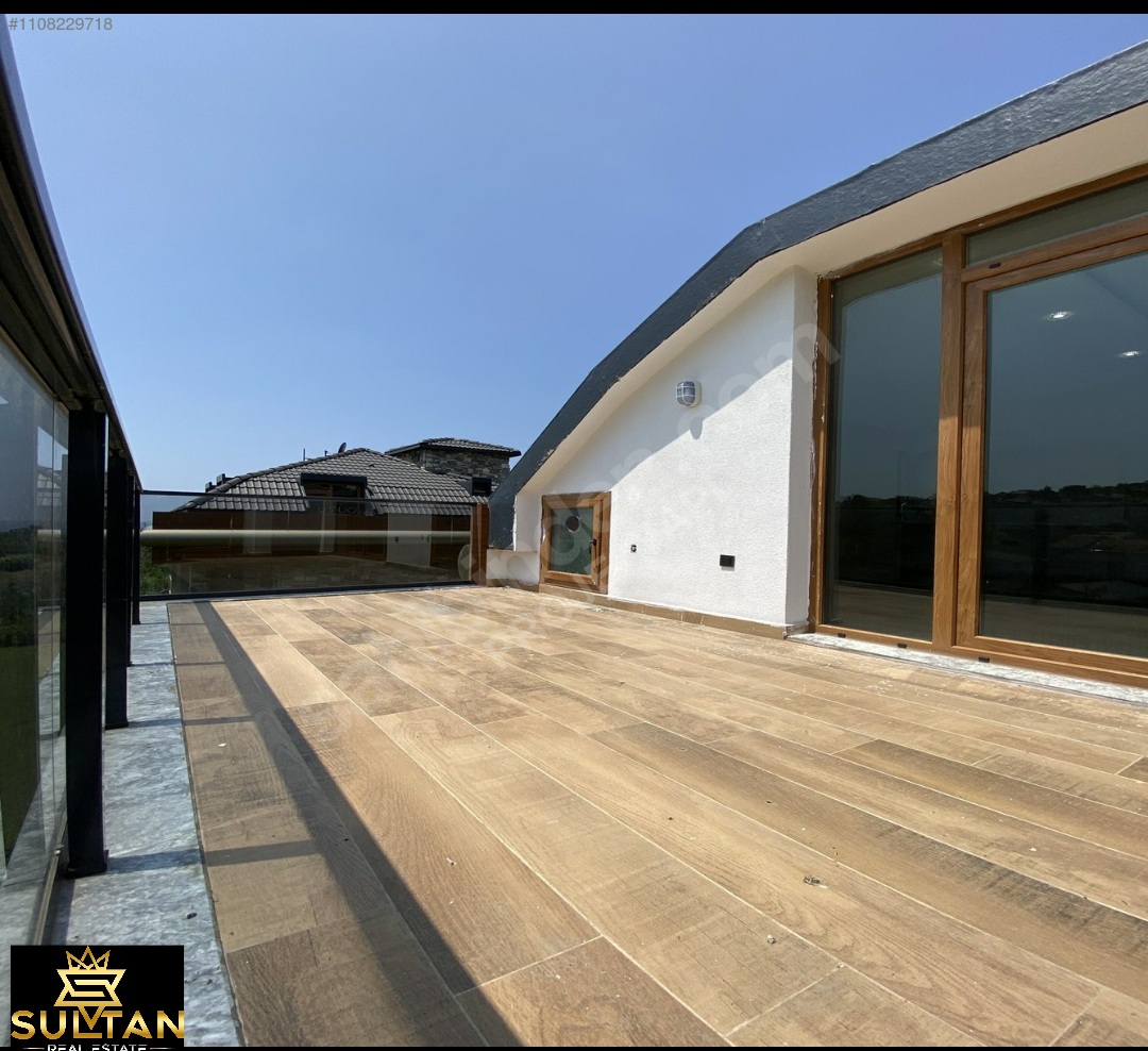 6+2 Luxury Villa, Beylikdüzü Investment Property