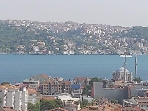 Beylikdüzü Apartment in Site