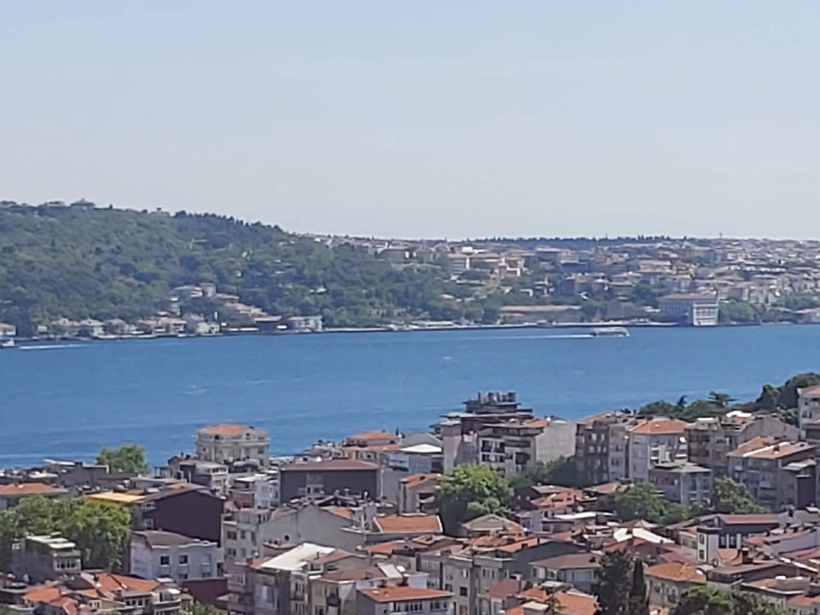 Apartment with Magnificent Bosphorus View