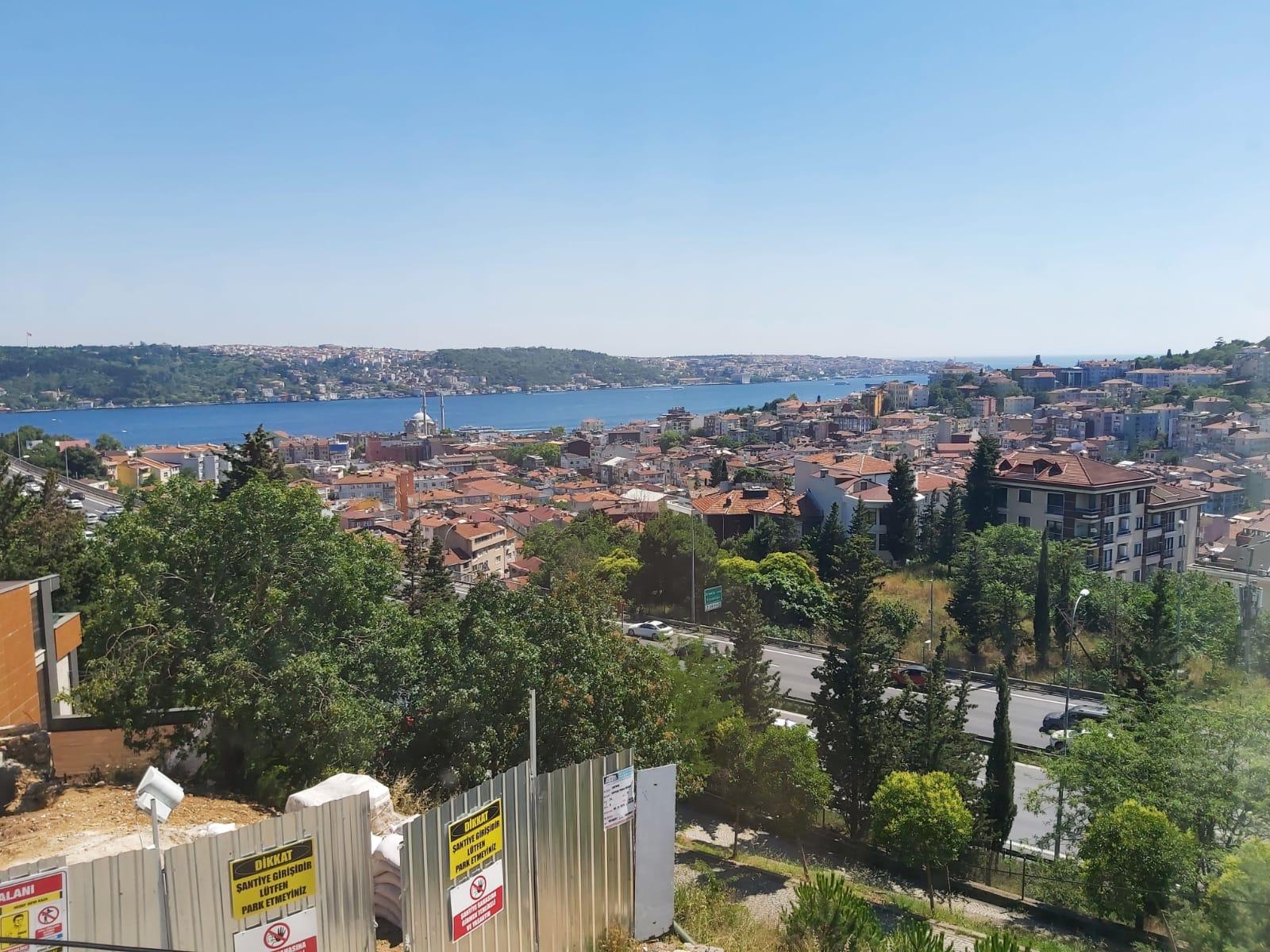 Apartment with Magnificent Bosphorus View