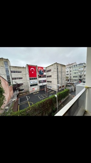 Beylikdüzü Apartment in Site