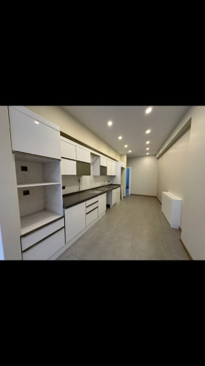 Beylikdüzü Apartment in Site
