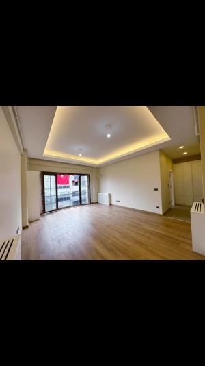 Beylikdüzü Apartment in Site