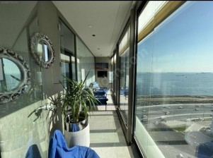 Beylikdüzü Apartment in Site