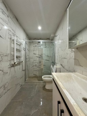 Beylikdüzü Apartment in Site