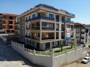 Beylikdüzü Apartment in Site